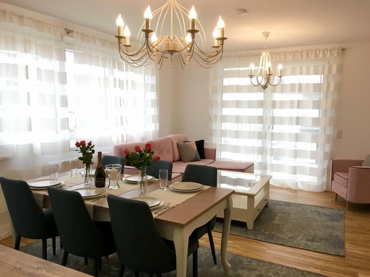 White Vintage Park View Apartment Wiedeń Zewnętrze zdjęcie