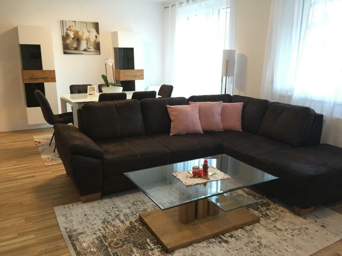 White Vintage Park View Apartment Wiedeń Zewnętrze zdjęcie