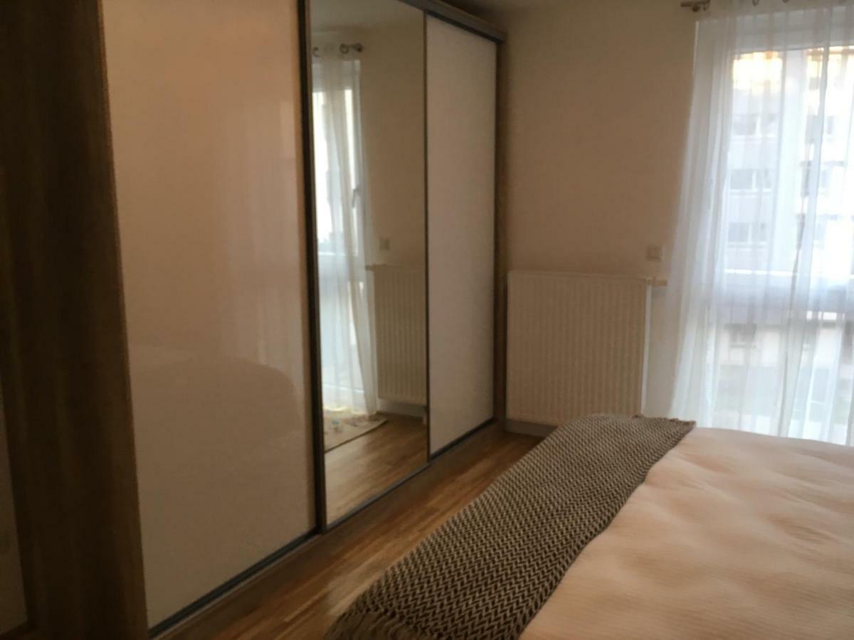 White Vintage Park View Apartment Wiedeń Zewnętrze zdjęcie