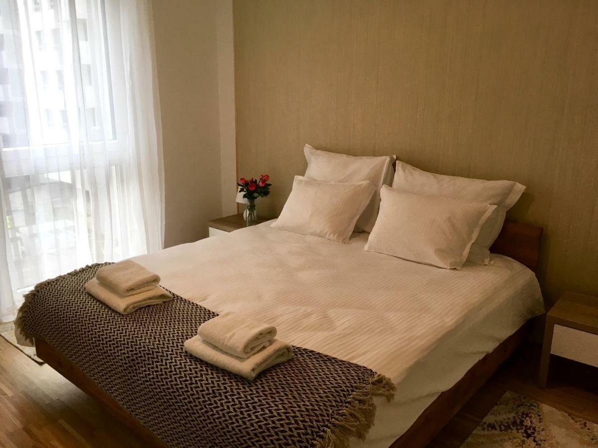 White Vintage Park View Apartment Wiedeń Zewnętrze zdjęcie